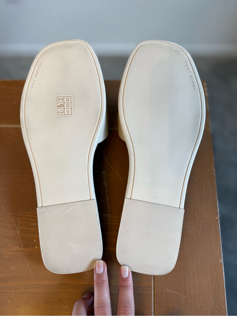 Tory Burch Double T Sport Slide - Picture 4 of 5